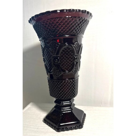 Avon 1876 Cape Cod Collection Ruby Red Vase With Original Box 8" Footed - Picture 3 of 8